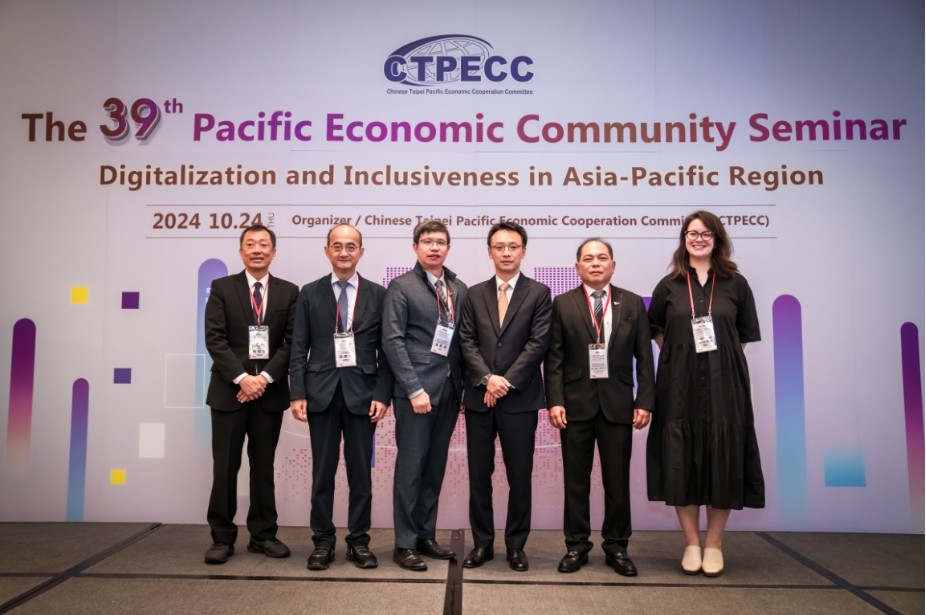 line album 網站參考照片 251205 1